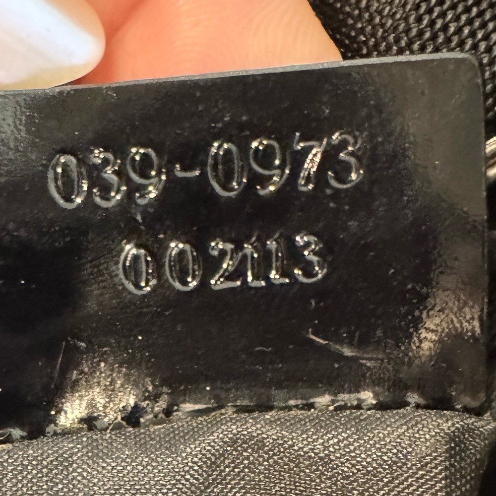 Gucci Authentic Black Nylon Drawstring Pouch w/Leather Handle & Silver Hardware - Picture 6 of 11